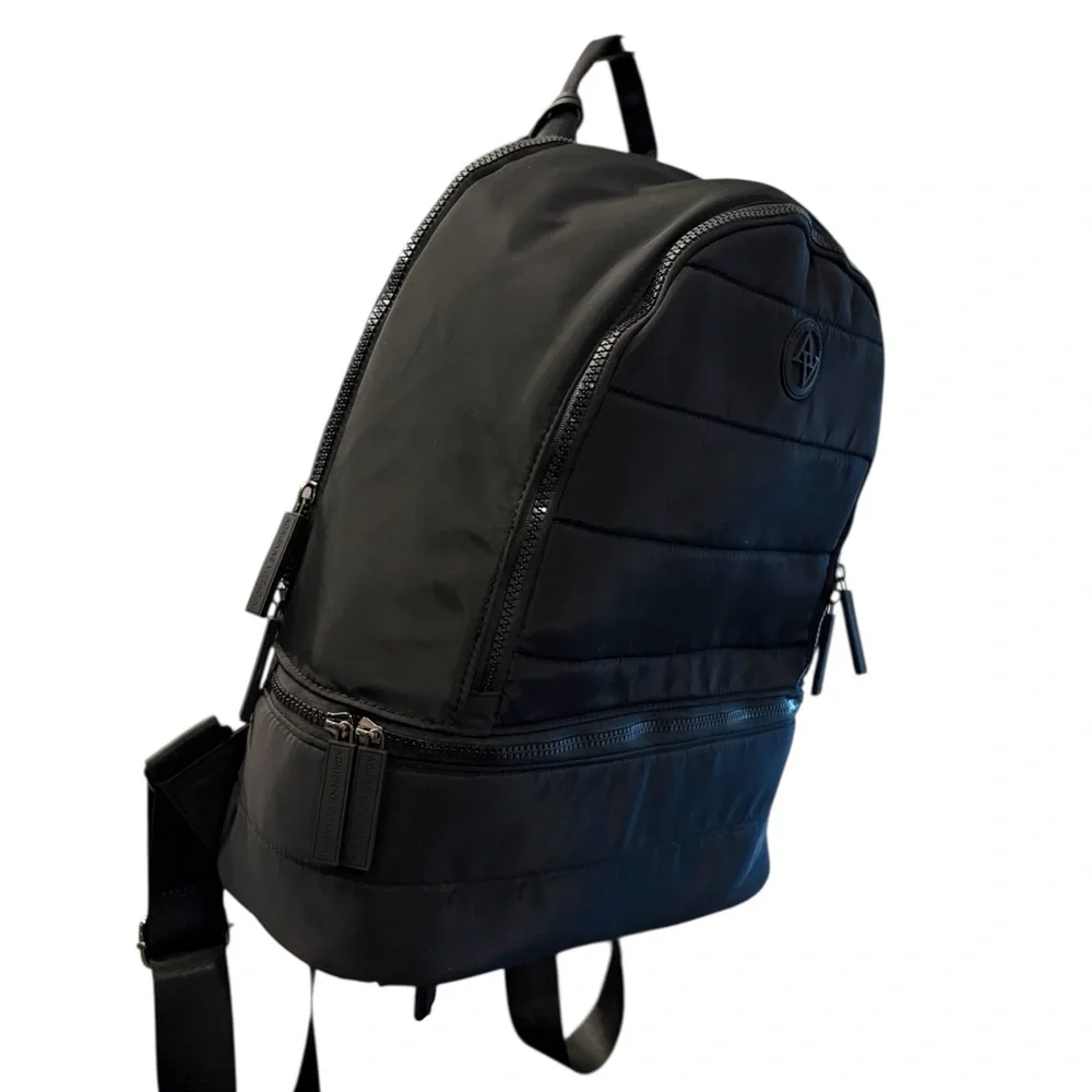 Adrienne Vittadini Travel Collection Black Nylon Backpack Logo‎ Luggage Tag NWT